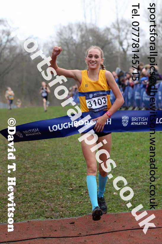 Girls under-13s Inter Counties Cross Country, Prestwold Hall, Loughborough. Photo: David T. Hewitson/Sports for All Pics
